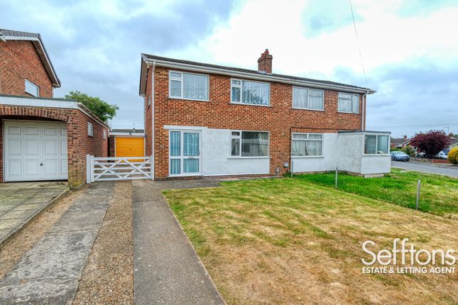 Steepgreen Close, Norwich, Norfolk 3 bed semi