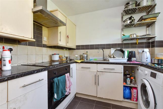 2 bed flat