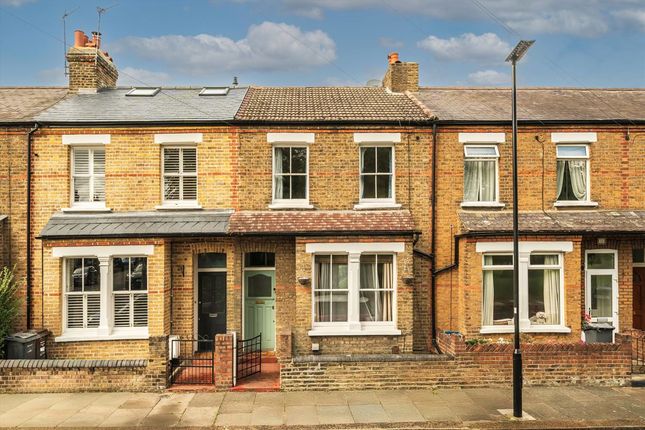 Lateward Road, Brentford TW8 2 bed house for sale