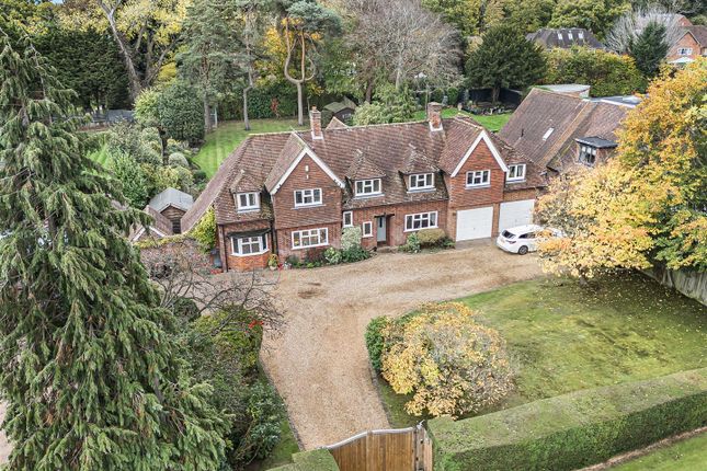 Old Bath Road, Sonning, RG4 5 bed detached house for sale