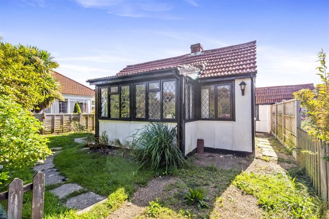 The Poplars, Ferring BN12 2 bed bungalow for sale