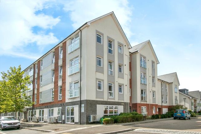 Adams Close, Poole, BH15 2 bed apartment for sale