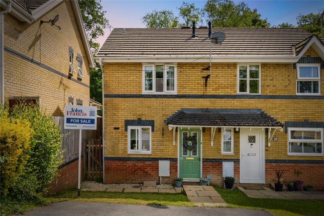 2 bedroom semi-detached house for sale