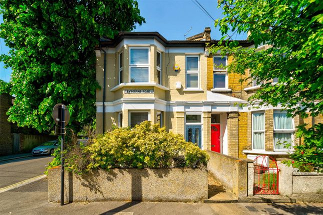 Leybourne Road, Leytonstone 3 bed end of terrace house for sale