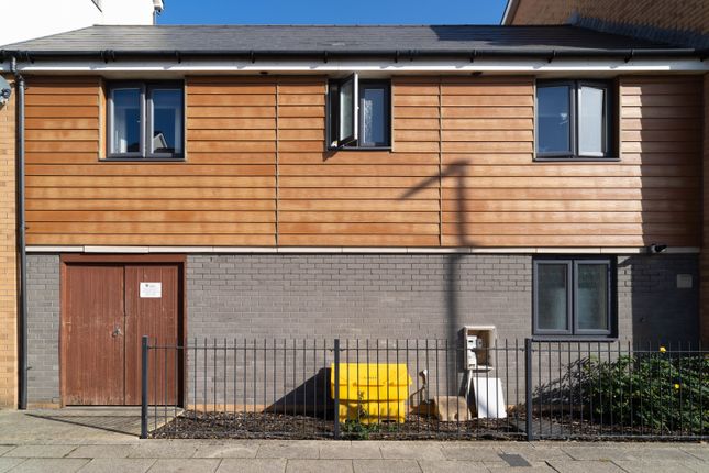 Great Brier Leaze, Bristol BS34 2 bed flat for sale