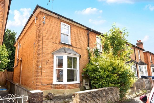 George Road, Farncombe, Godalming, GU7 3 bed semi