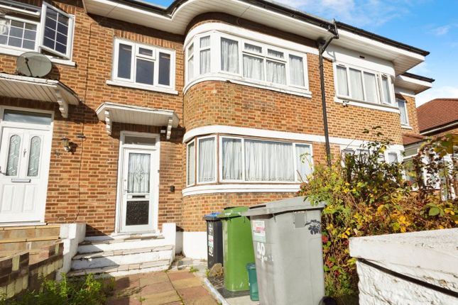 Clifford Way, London NW10 3 bed terraced house for sale