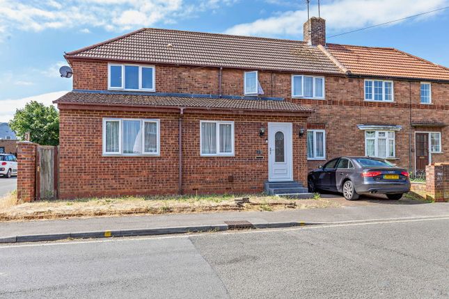 Saffron Street, Milton Keynes MK2 4 bed semi