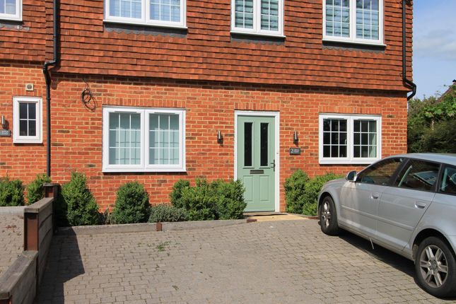 Townlands Road, Wadhurst, TN5 2 bed flat for sale