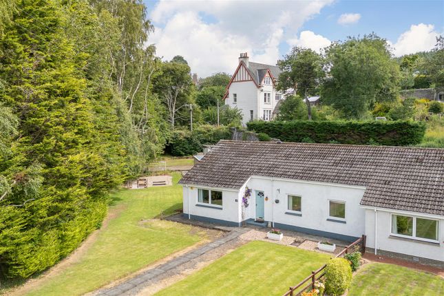 3 bedroom semi-detached bungalow for sale