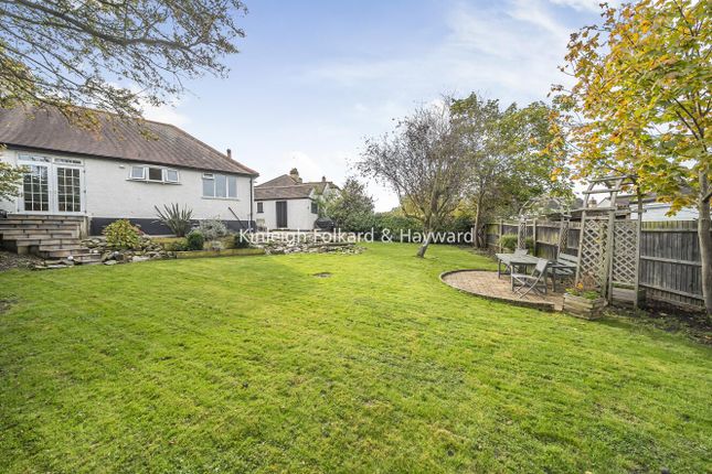 Treewall Gardens, Bromley, Kent, BR1 2 bed semi