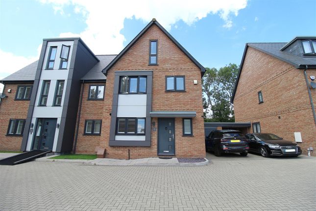 Kings Court, Minster Road, Minster On... 3 bed semi