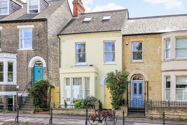 Maids Causeway, Cambridge 4 bed townhouse for sale