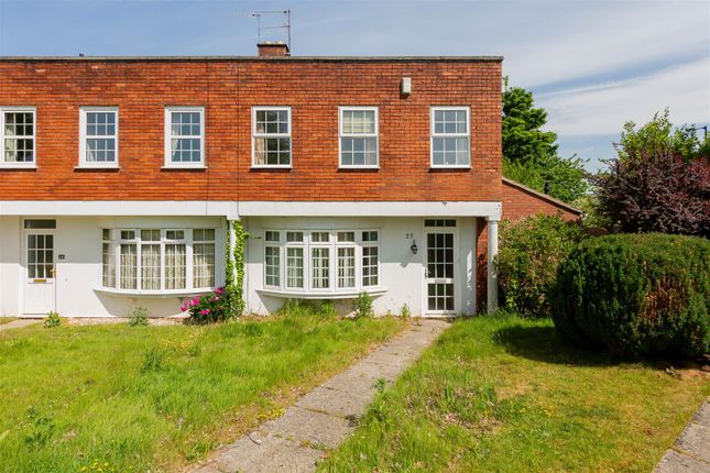 4 bed end terrace house