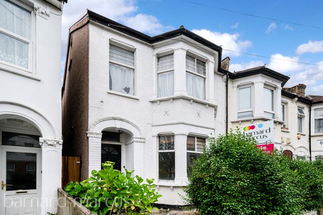 5 bedroom end of terrace house for sale