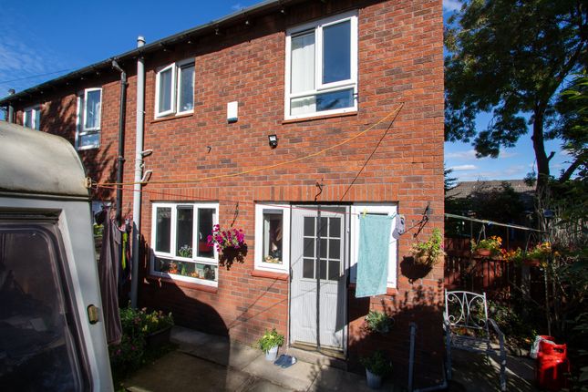 1 bed end terrace house