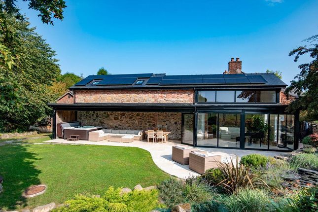 Llansantffraid 6 bed detached house for sale