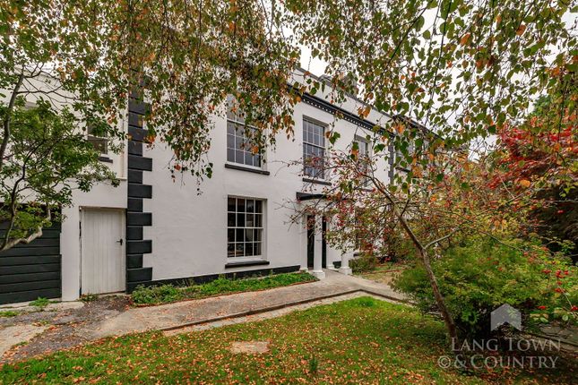 Woodside, Plymouth PL4 6 bed end of terrace house for sale