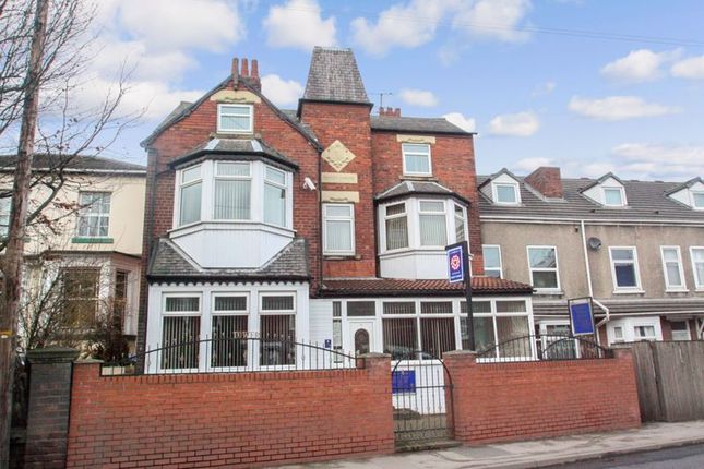 21 Bondgate, Pontefract WF8 9 bed terraced house for sale