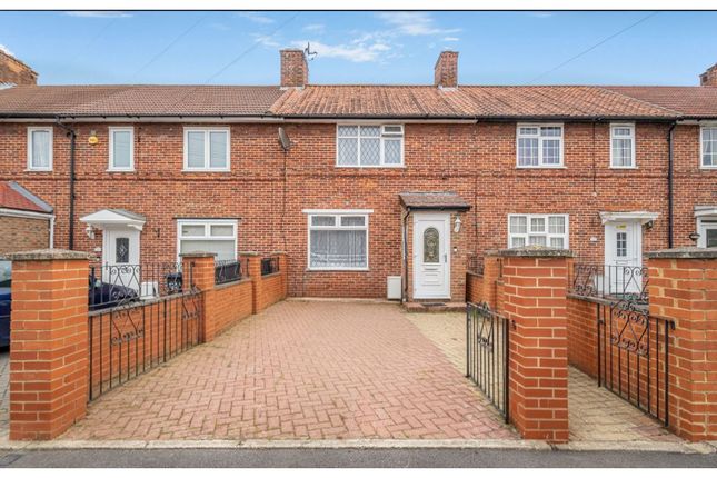 3 bed terraced house