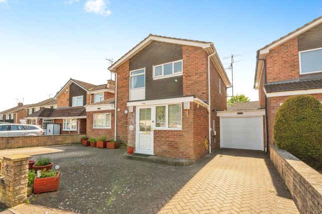 3 bed detached house