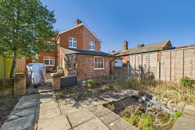 Courtauld Road, Braintree CM7 4 bed semi