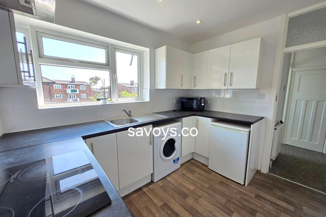 Uphill Drive, London 2 bed maisonette for sale