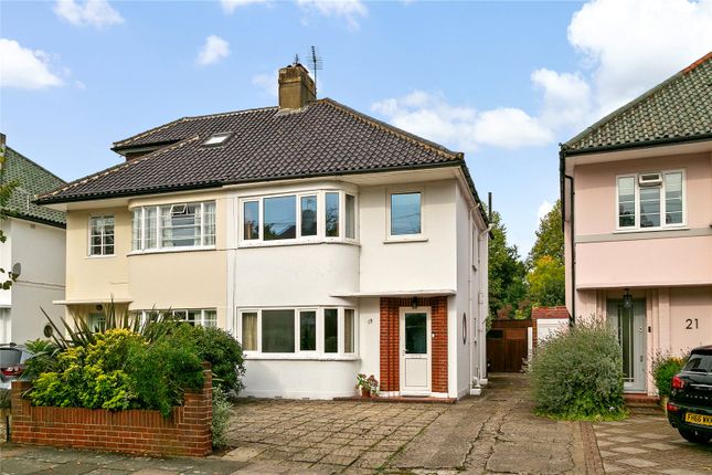 Park House Gardens, East Twickenham, TW1 3 bed semi