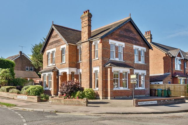 Priestlands Park Road, Sidcup 6 bed detached house for sale