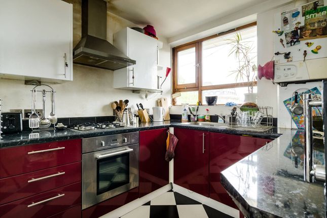 Cromer Street, Bloomsbury, London, WC1H 3 bed flat for sale