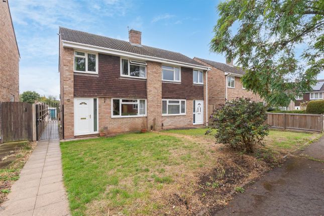 Malvern Drive, Warmley, BS30 3 bed semi
