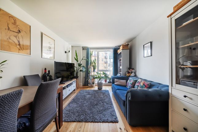 Peckham Grove, London 1 bed apartment for sale