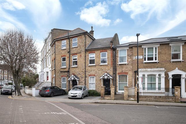 St Thomas Road, London 1 bed flat for sale