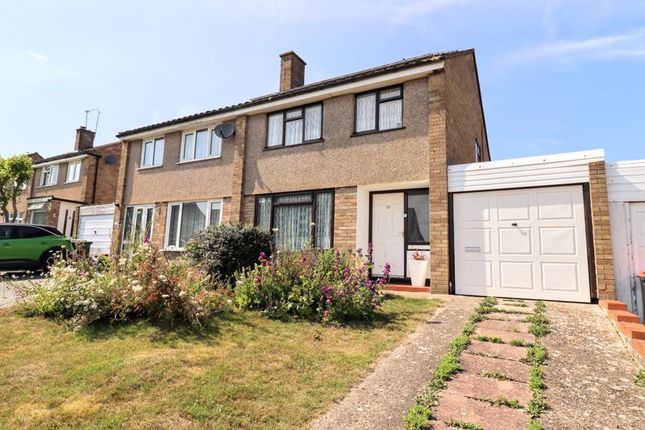 Browning Crescent, Bletchley, Milton... 3 bed semi