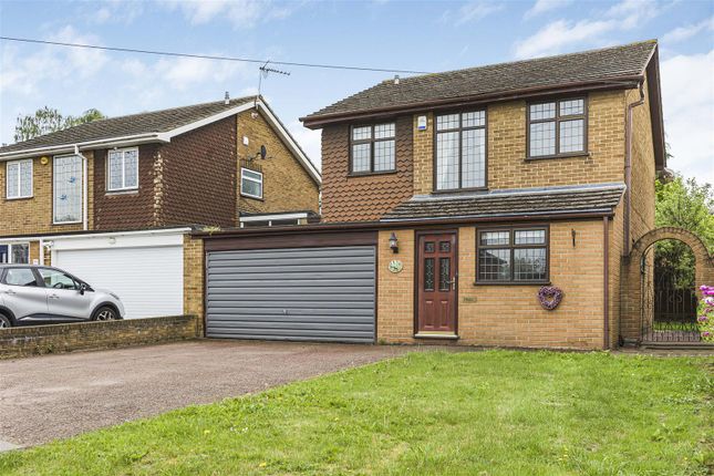 4 bedroom link detached house for sale