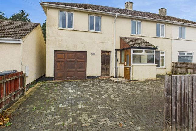 Oakleaze, Longlevens, Gloucester 4 bed semi