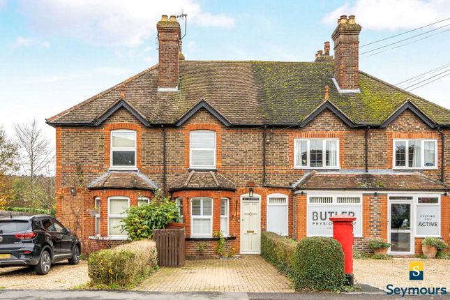 New Road, Guildford GU4 3 bed terraced house for sale