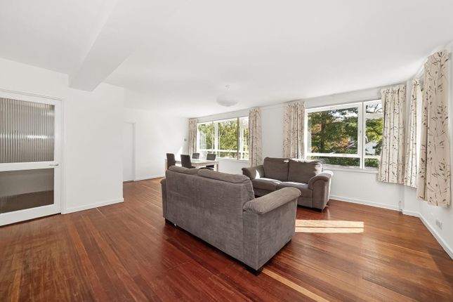 Glenhurst Court, Farquhar Road... 2 bed apartment for sale