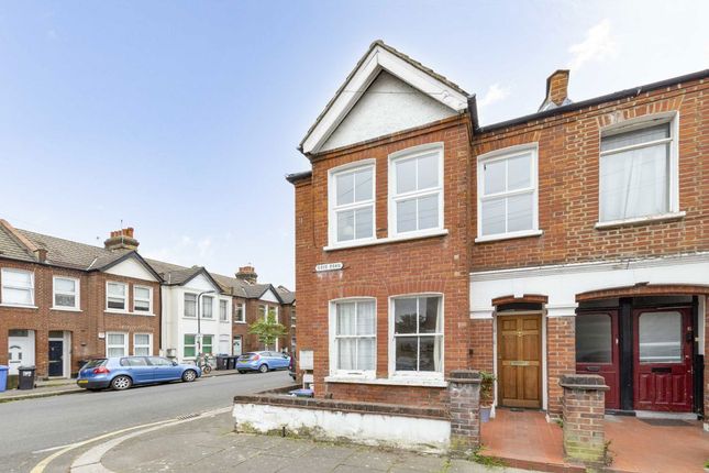 Boyd Road, London SW19 2 bed flat for sale