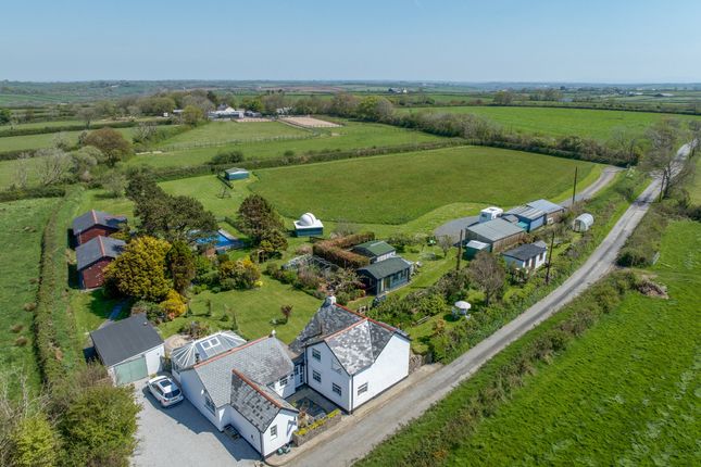5 bedroom cottage for sale
