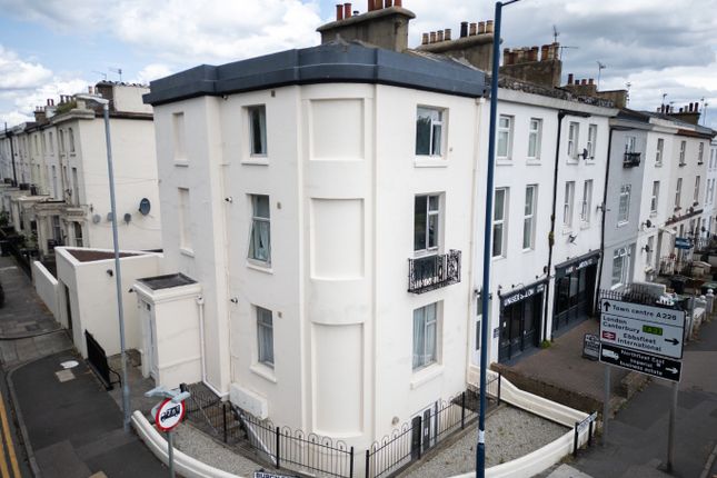 Burch Road, Northfleet, Gravesend... 4 bed end of terrace house for sale