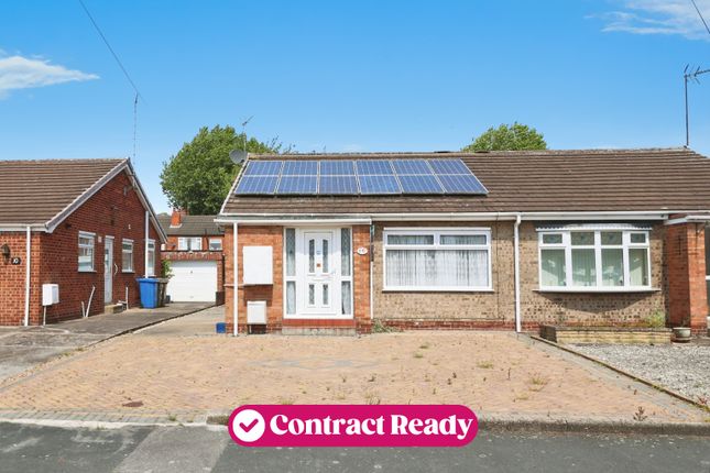 Wentworth Close, Willerby, Hull, East... 2 bed semi