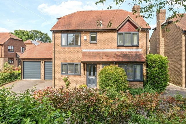 4 bed detached house