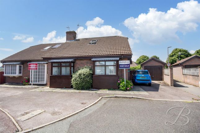 2 bedroom detached bungalow for sale
