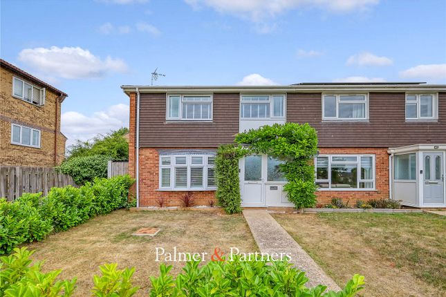 Pinkham Drive, Essex CM8 3 bed end of terrace house for sale