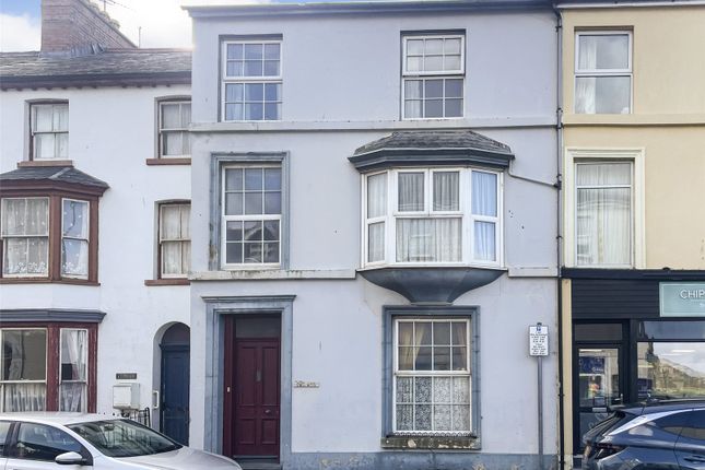 5 bedroom terraced house for sale