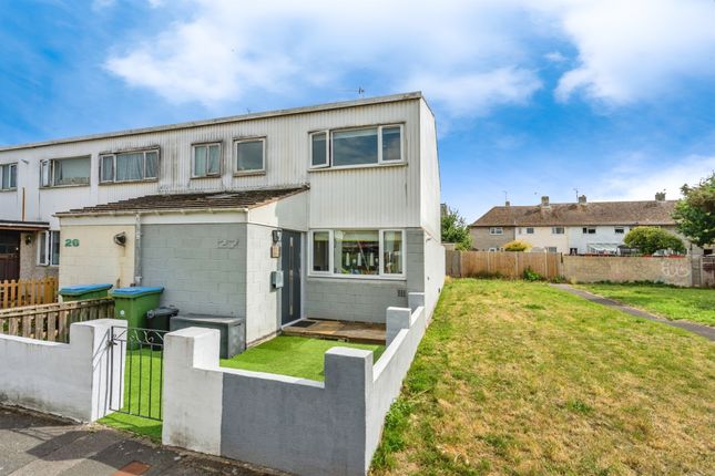 4 bedroom end of terrace house for sale