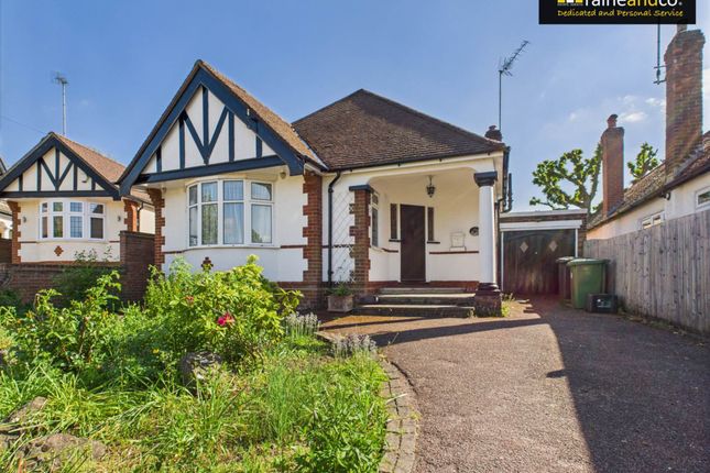 Elmroyd Avenue, Potters Bar 3 bed detached house for sale