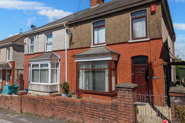 Cimla Road, Neath, Neath Port Talbot.... 3 bed semi