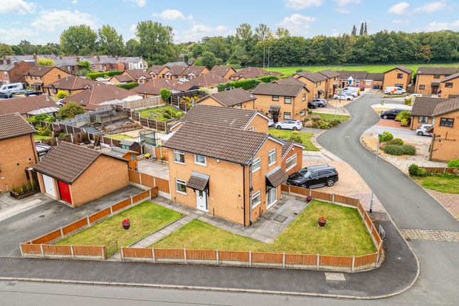 Schofield Street, Leigh WN7 3 bed detached house for sale